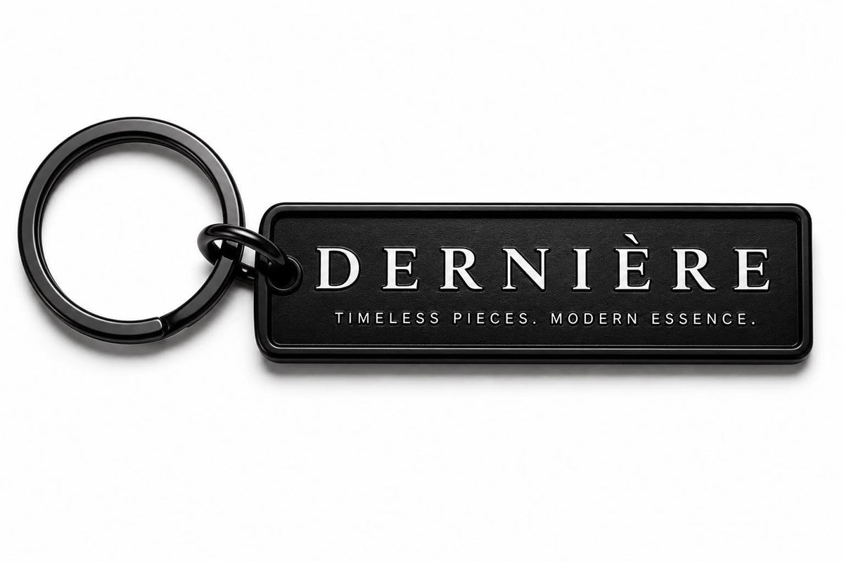 ESSENTIAL METAL KEYCHAIN